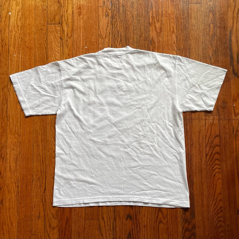 atthemoment udon tee - Picture 2 of 2